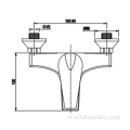 Robinet de salle de bain avec bec de baignoire